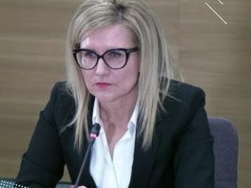 Ewa Wrzosek – metryka [wiek, wzrost, mąż i dzieci, pochodzenie, rodzina, życiorys]