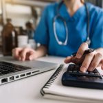 Jak gotować zdrowo bez skomplikowanych przepisów?