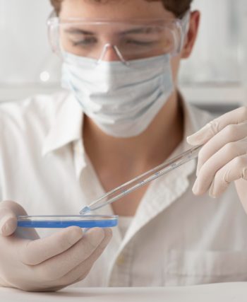 Jakie parametry ocenia się w badaniu nasienia?